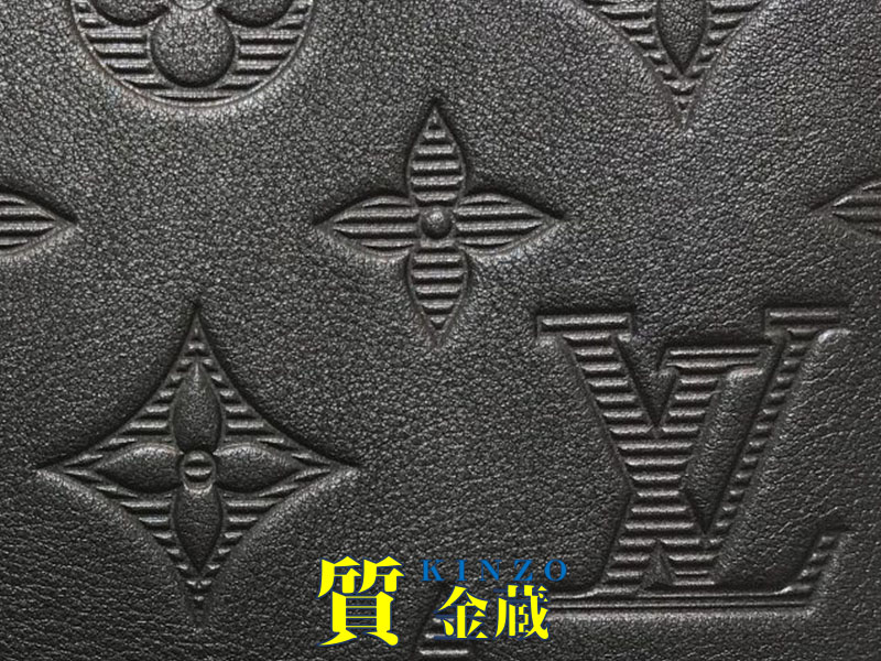 モノグラム・シャドウ