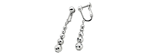 プラチナのイヤリング